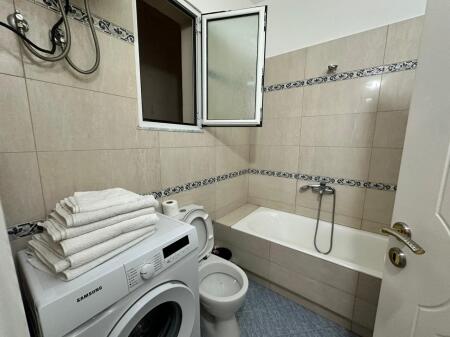 Apartament me qera vlore, Uji i ftohte