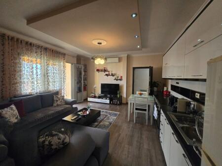 VENDESI APPARTAMENTO 2+1 PRESSO L'EX CAMPO DI AVIAZIONE 167.000 €