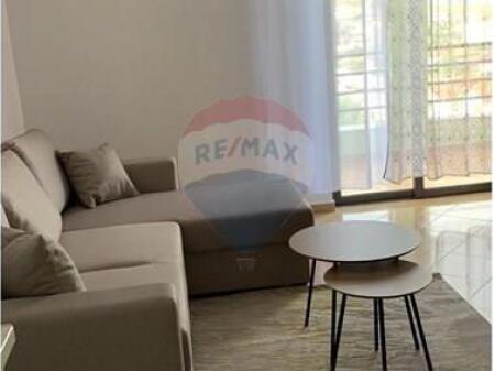 Apartament 2+1 me qira tek Grand Galeria  ne  Yzberisht