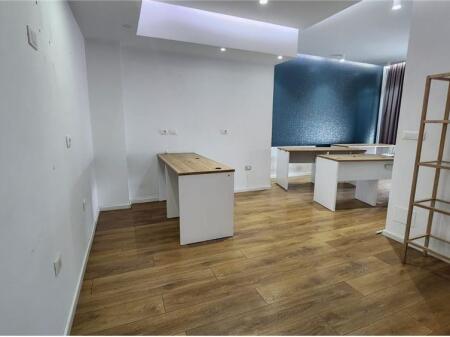 Office for rent Kika 2
