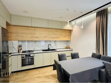 🏢 Apartament 1+1 – Pranë Zogut të Zi, Tiranë