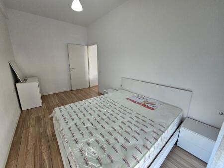 Apartament 2+1 per qera ne Ali Dem!