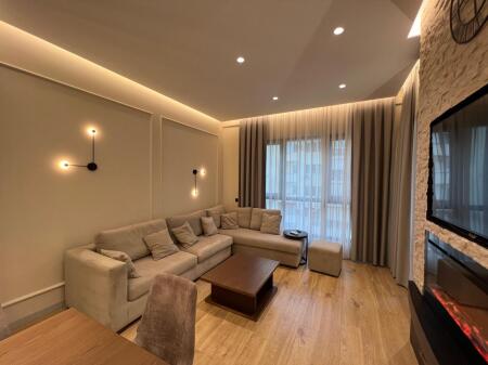 SUPER APPARTAMENTO IN AFFITTO 1+1 A SQUARE 21