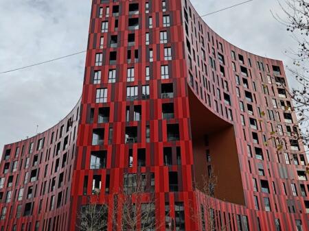 Locale per ufficio in affitto a Park Gate, Via Elbasani