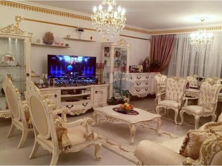 Apartament - Për Shitje - Kompleksi Kolombo, Tiranë (ID: 530221010-3351)