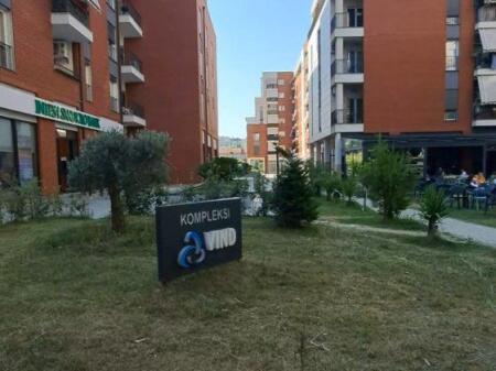 Business premises /shop for sale in Ali Dem near Globe