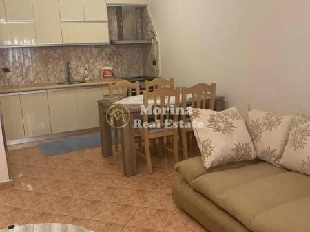 Qera, Apartament 3+1, Rruga Elbasanit, 1000 euro/muaj