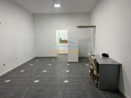 Rent, Office in Astir near 2 Palms! 400 €,PLUS59732