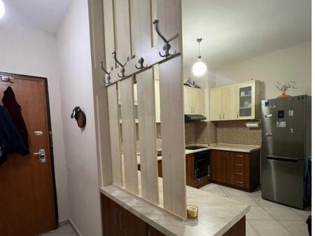 We rent a 1+1 apartment at Petro Nini Luarasi!