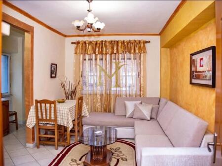 OFROHET ME QERA APARTAMENT 2+1 , NE DURRES TEK SHKOLLA QEMAL MICI !!