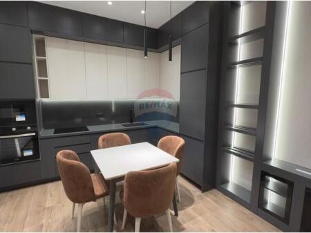 APARTAMENT LUKSOZ 1+1 ME QIRA TEK DELIJORGJI