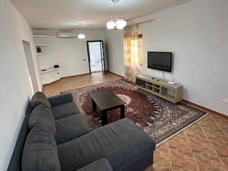 Private house 2nd floor / 2+1 in Kombinat