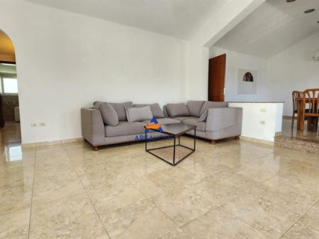 JEPET APARTAMENT ME QERA 3+1+2BALLKONE+1 VERANDE "PRANE LIQENIT TE THATE" 150.000 LEKE