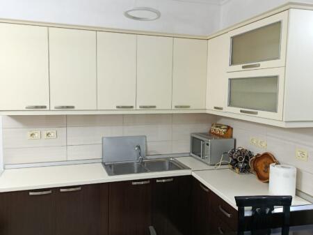 APARTMENT 1+1. 30000 LEKE.MISTO MAME