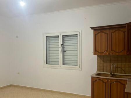 APARTAMENT ME QERA 3+1 DON BOSKO 40.000 LEKE