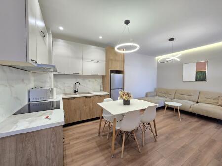 Apartment for rent 2+1+2 at Rruga e Kavajes 75,000 Leke