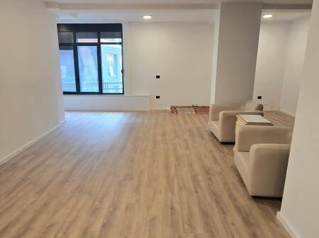 **PREMIUM OFFICE – MYSLYM SHYRI**