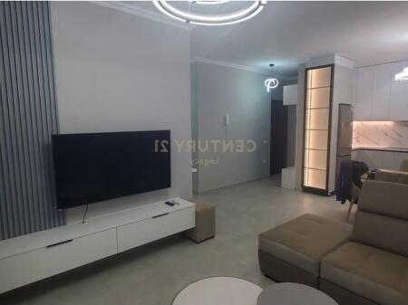 Appartamento in affitto 2+1+2+🅿️