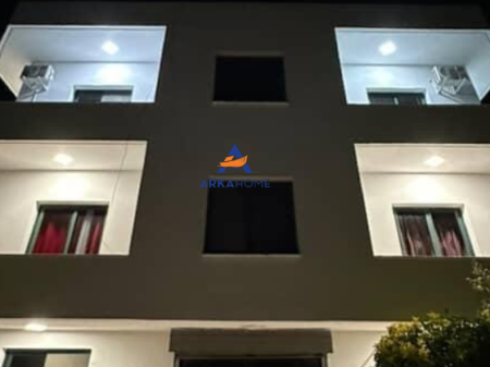 VILË NË SHITJE – 3 KATE 420 M² " SHKEMBI KAVAJES,GRAND BLUE FAFA" 5.500.000 EURO