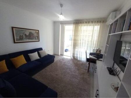Apartament  1+1 ( ne  kompleksin Tom Doshi)