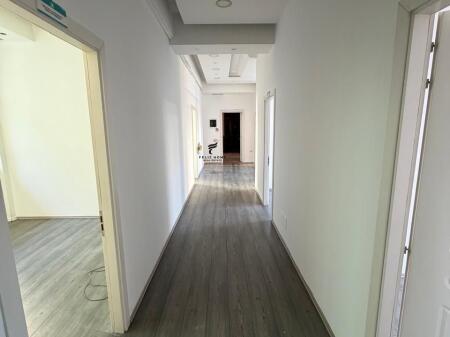 UFFICIO IN AFFITTO 150 M2 VASIL SHANTO 150.000 LEKE