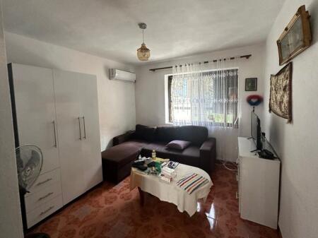 Garsoniere per shitje ,QSUT