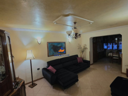 SHITET APARTAMENT 3+1+2 "MYSLYM SHYRI, PRANE MUHAMED GJOLLESHA" 235.000 EURO
