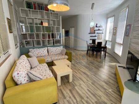 Affitto, Appartamento 3+1, Residenza ‘Kodra e Diellit 1’, Tirana.