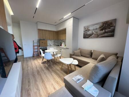 APARTAMENT 1+1 KOMUNE PARISIT I PA BANUAR ME PARE