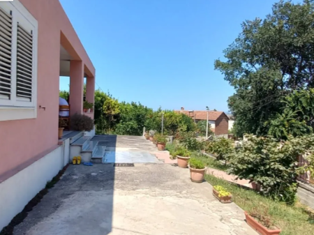 SHITET SHTEPI PRIVATE SPITALLE DURRES