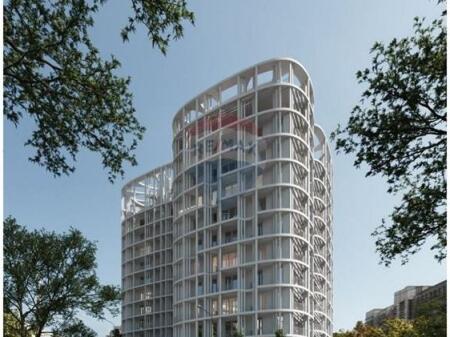 Apartment 2+1+2 for Sale Near the Botanical Garden