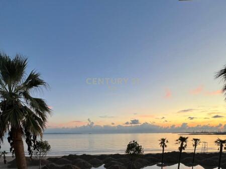 HOTEL FOR RENT ON THE BEACH, FIRST LINE! 12,500 € /Month Total Area 400m2