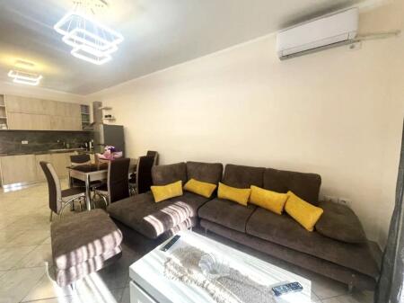 🏢Procura di Tirana, Via Haxhi Hysen Dalliu, appartamento 2+1 in affitto, arredato 700Euro