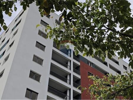 Shitet 2 +1 te Mirabella