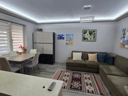 Apartament 2+1 per qira, Rruga Ali Visha