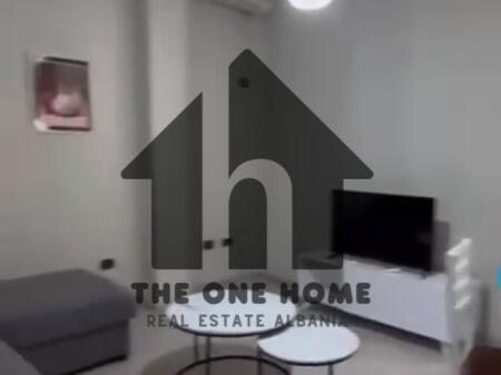 Rent 1+1 Kavaja Street - Mosque.