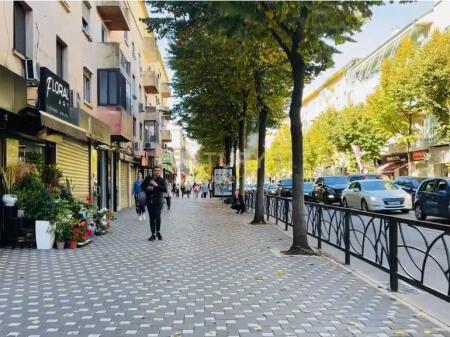 BAR-RESTAURANT SPACE FOR RENT NEAR DURRËS ROAD