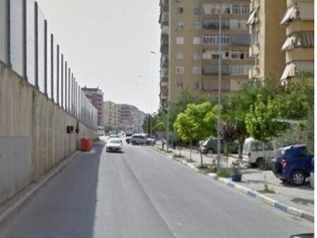 Në Shitje – Qendër Argëtimi & Edukimi për Fëmijë, Komuna e Parisit, Tiranë