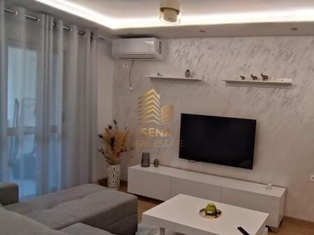 Rent, Apartment 2+1+balcony, Center, 800 Euro/Month
