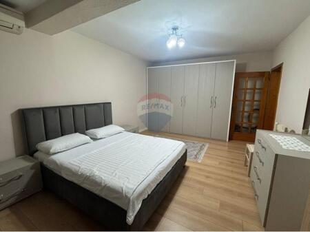 ME QIRA 1+1 TE DE RADA