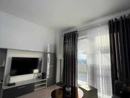 Appartamento 2+2 in Affitto in Via 5 Maggio, Tirana - 650€