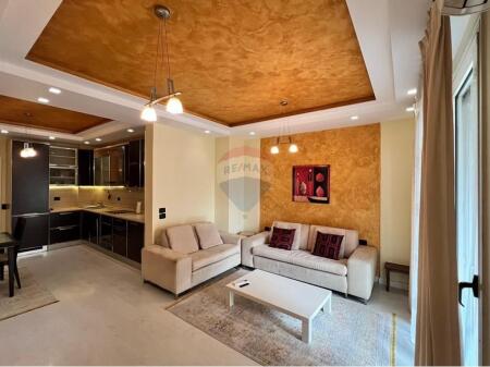 Appartamento 2+1 in affitto vicino al Comune di Parigi!