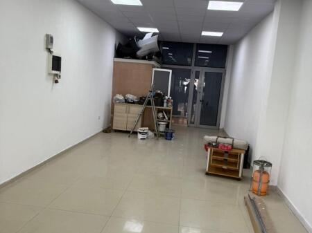 💥Jepet me qira ambient për zyra ose perdorim komercial ‼