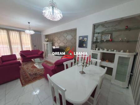 Apartment for rent 3+1+ Garage in Bllok at Nobis Complex in Tirana ( ID 4231338)