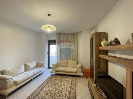 Apartament 2+1+2 modern me qira në zemër të Tiranës !