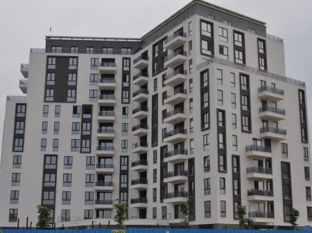 VENDESI APPARTAMENTO 1+1 FUSHA E AVIACIONIT 128.000 EURO