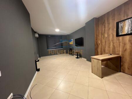 Affitto, Locale per ufficio, Centro, Tirana