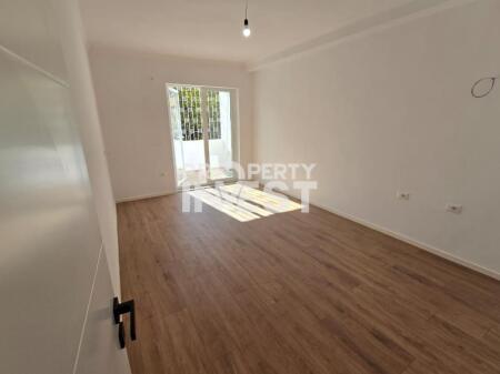 Shitet Apartament 1+1 Don Bosko