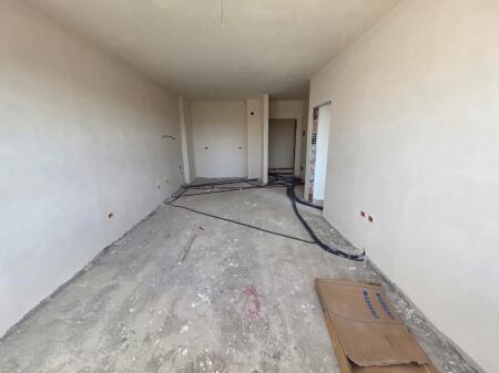 Paskuqan Shitet Apartament 1+1