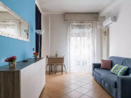 Apartament Me Qera 1+1 Tek Rruga e Kavajes (ID B211393) Tirane